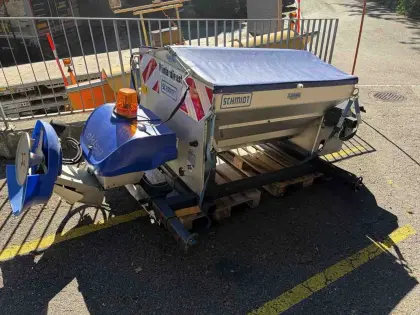 Salzstreuer Schmidt 800 l Winterdienst