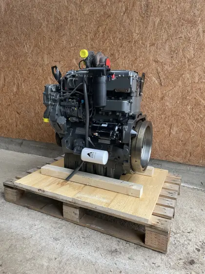 Perkins 1104 D Massey Ferguson 5400 Motor MF5430 Tier 3