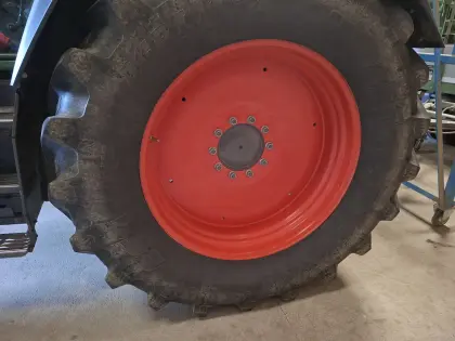 Original Fendt Felgen 18x42 Titan DW18Lx42