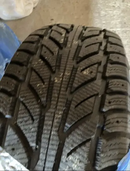 255/70 R 16