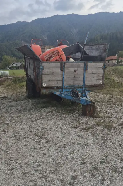 Sämtliche landwirtschaftliche Geräte