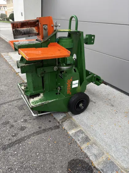 Posch Spaltaxt Spezial 9 t Holzspalter