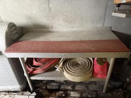 Zerlegetisch mit Platte