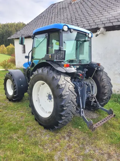 New Holland TN 75D, Bj. 2001, 1.560 Bstd.