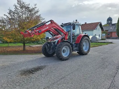Massey Ferguson 5S135 Dyna 6 Exclusive