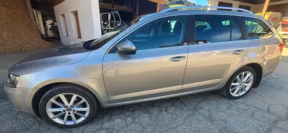 Skoda Octavia Combi 1,6 TDI Style 4x4 Kombi