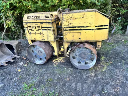 Wacker Walze Grabenwalze RT 820 EC