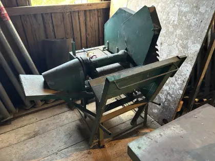 Wippkreissäge