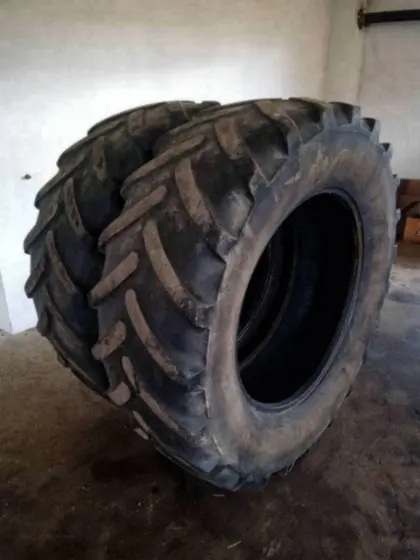 Michelin XM108 600/65R38