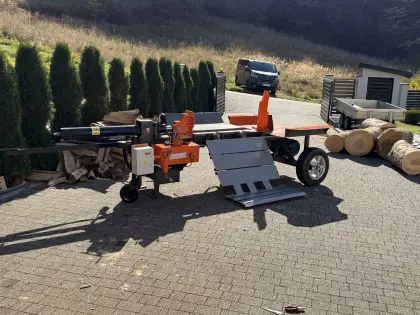 Holzspalter Liegendspalter 30 t