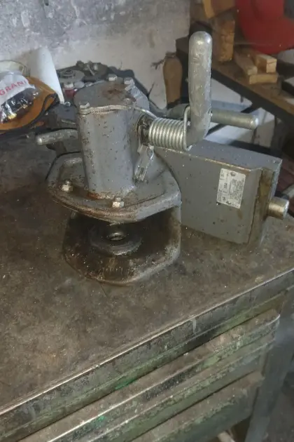 Anhängerkupplung 330 mm