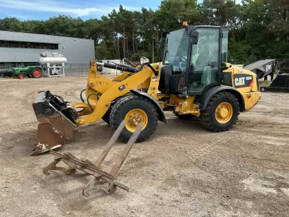 Caterpillar 906H