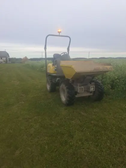 Neuson 1501s Dumper