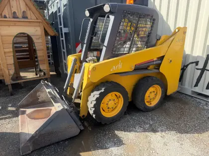 GEHL Kompaktlader 3840