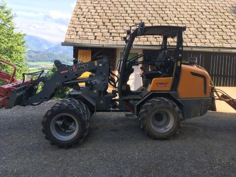 Giant V 4502T