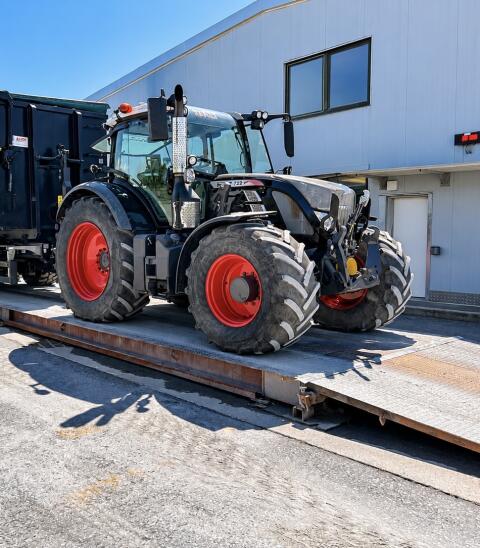Fendt 722 Vario SCR Black