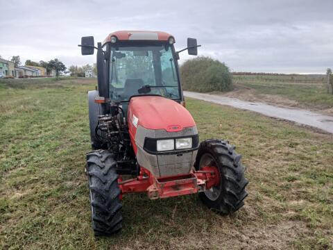 Traktor Mc Cormick F75 XL