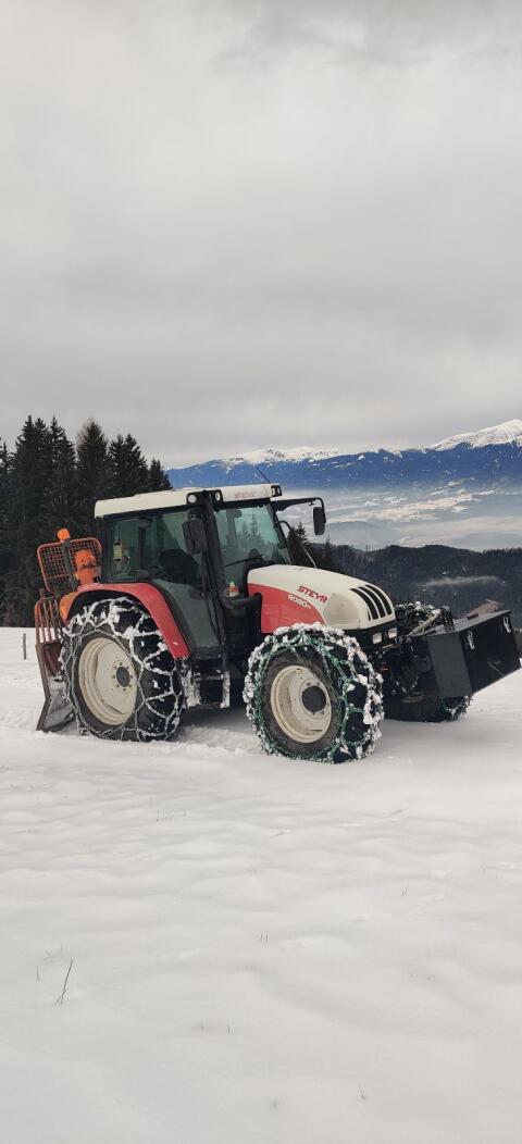 Steyr 9080 M