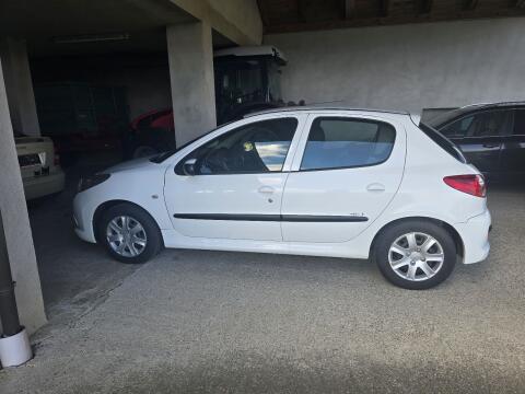 Bastler-Export-Fahrzeug Peugeot 206 Trendy