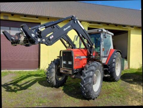 Massey Ferguson 3080 mit Frontlader