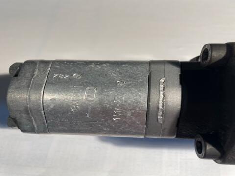 Original Bosch Rexroth Außenzahnrad-Dreifachpumpe 0510