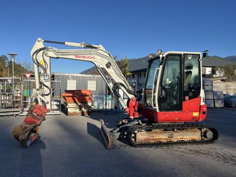 Takeuchi TB260 Bagger Powertilt Martin