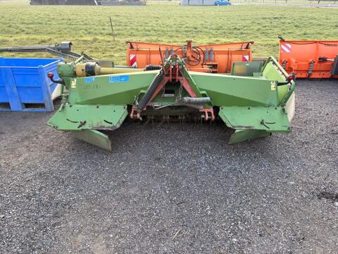 Verkaufe Krone Front 320 CV und Krone Heckmähwerk 280 CV