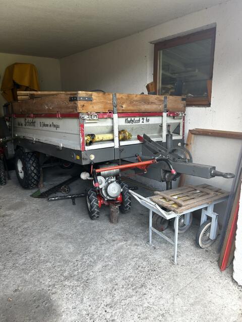 Schicht Miststreuer 2 t