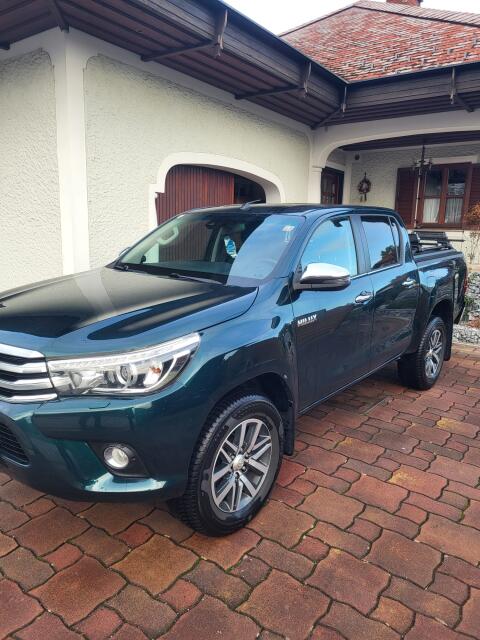 Toyota Hilux 2,4 D-4D