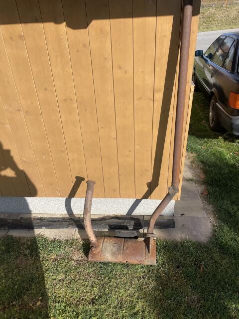 Auspuff Steyr Plus 50 unten