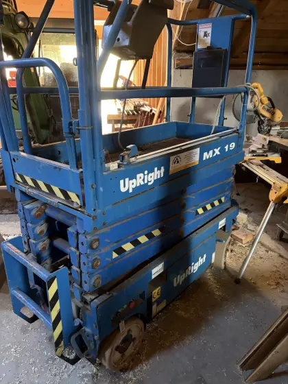 Upright MX19 Hebebühne, Scherenbühne, Scherenhebebühne