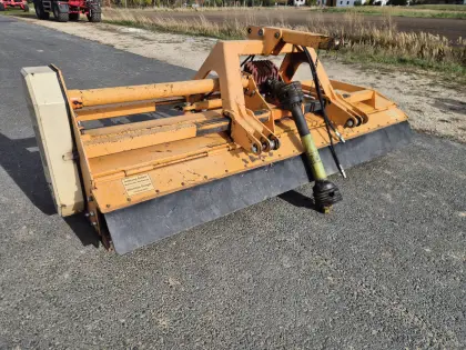 Willibald SHU-280 Front-Heckmulcher SHU-280