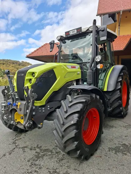 Claas Elios 330