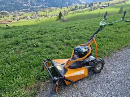 AS 63 E Hochgras-Rasenmäher mit Akkuantrieb AS 63 E