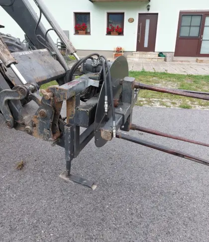 Verkaufe Fliegl-Rundballenabwickler