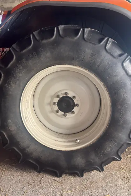 Kompletträder Reifen, Felgen Steyr CVT