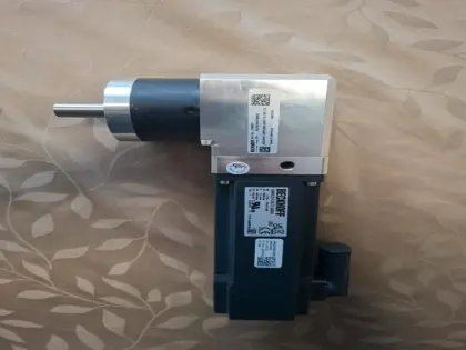 Beckhoff Servo-Motor AM8023-0FE20-0000