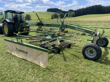 Krone Seitenschwader Swadro 807