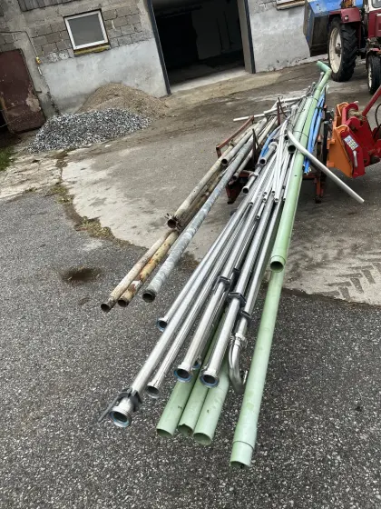 Leitungen von Rohrmelkanlage