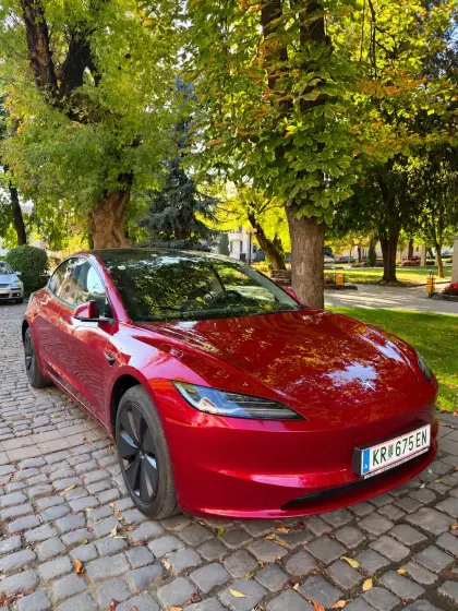 Tesla 3 Long Range Dual Motor 4x4