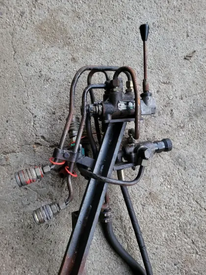 Hydraulikventilblock, ev. Weinbau, Obstbau, aber auch andere