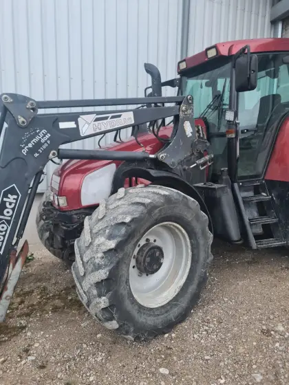 Case CS 150