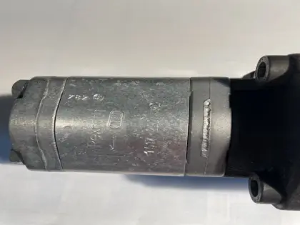 Original Bosch Rexroth Außenzahnrad-Dreifachpumpe 0510