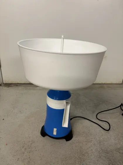 Milchzentrifuge