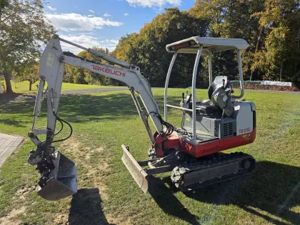 Minibagger Takeuchi TB016