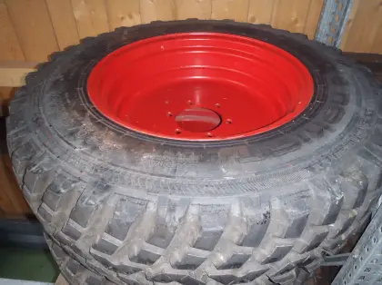 Kompletträder 340/80 R 24