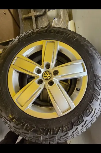 VW Amarok I 2H 18 Zoll Alufelgen Manaus 4 Stk. Winterreifen