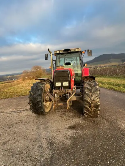 Massey Ferguson MF 6180