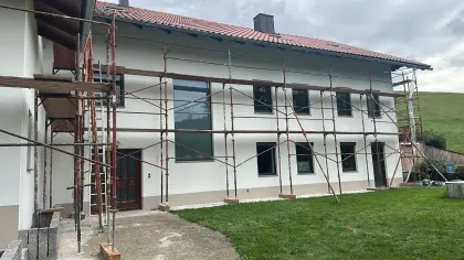 Ringer Gerüst, Baugerüst mit Dachfanggerüst