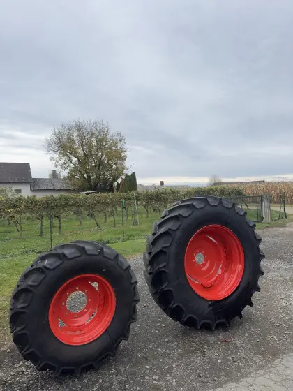 Neue Traktorbereifung
